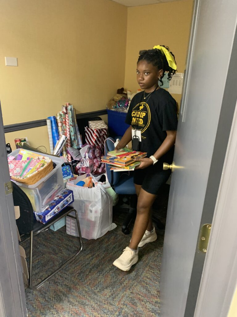 Youth from First Baptist and First Waughtown Baptist Churches came together in service at Sunnyside Ministry, demonstrating faith in action through community outreach.